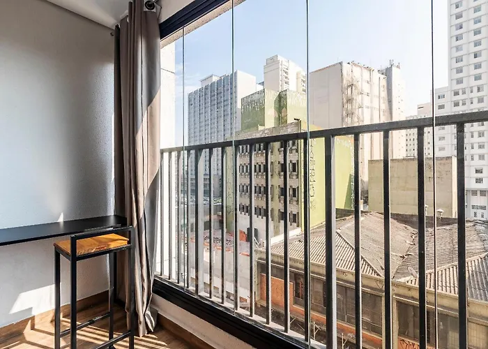 Zyz Centro - Frente Ao Metro Luz